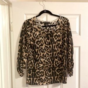 Animal print shimmer sweater w embellished collar
